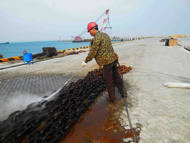 電動管道疏通器除銹現場